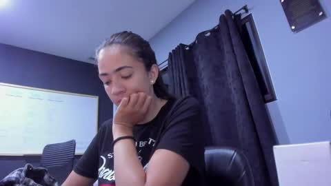 Snapshot of wendy1814 chatting on 03.01.25 Wendy online show from 03.01.25