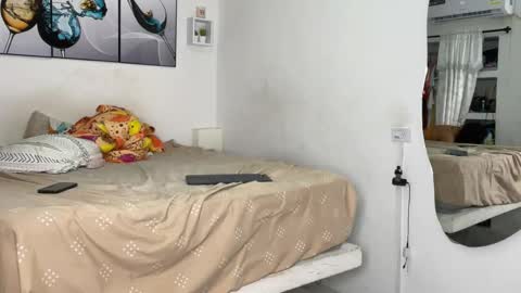 Wendy Alex online show from 09.12.25