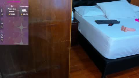 Wendy Marshall  online show from 02.01.25