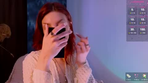 Snapshot of wendygilber chatting on 11.28.25 Wendy online show from 11.28.25