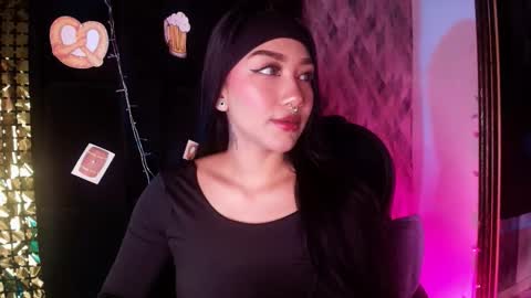 WEN SHENG online show from 09.15.25