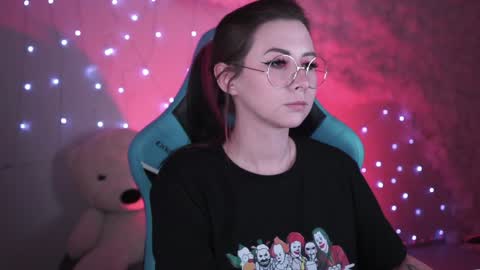 little girl who is always rightLisa online show from 12.21.24