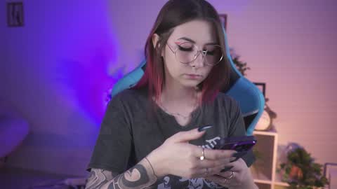 little girl who is always rightLisa online show from 01.09.25