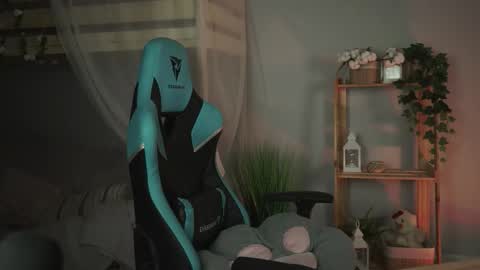 little girl who is always rightLisa online show from 09.18.25