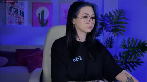 little girl who is always rightLisa online show from 01.10.26