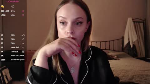 Lana online show from 09.13.25