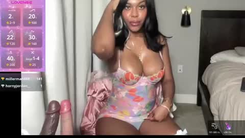 Snapshot of wet_n_wild_fox chatting on 07.18.26 Ur Ebony Goddess online show from 07.18.26