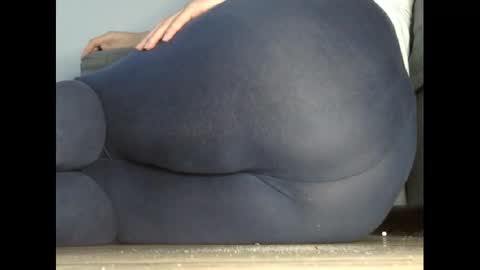 wet_pants2022 online show from 02.14.25