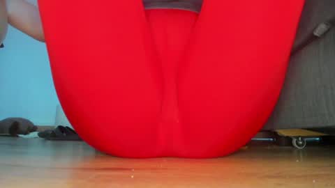Snapshot of wet_pants2022 chatting on 06.13.26 wet_pants2022 online show from 06.13.26