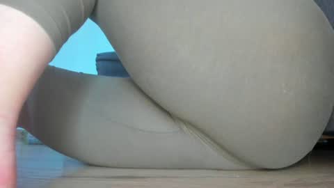 Snapshot of wet_pants2022 chatting on 07.08.26 wet_pants2022 online show from 07.08.26