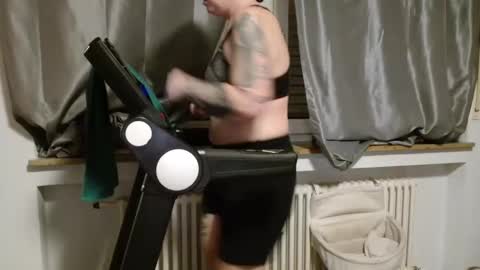 Snapshot of wetgerman2 chatting on 01.29.25 Wetgerman online show from 01.29.25