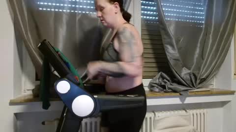 Snapshot of wetgerman2 chatting on 01.30.25 Wetgerman online show from 01.30.25