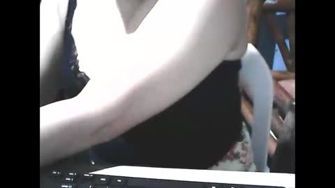 wethornypussy4u online show from 12.22.25