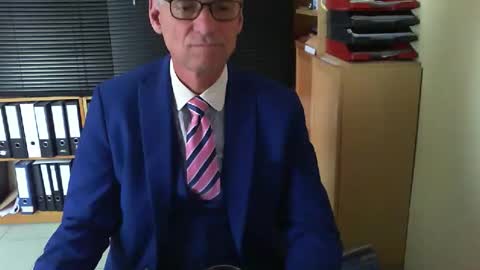 Snapshot of wetsuitedman chatting on 05.22.26 Franz online show from 05.22.26