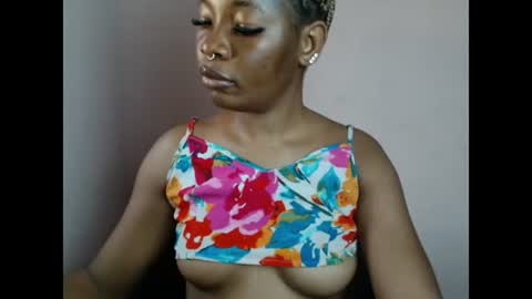 Snapshot of wetxxbabe chatting on 02.04.26 wetxxbabe online show from 02.04.26