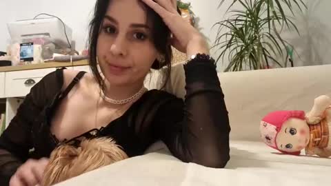 Victoria Maria online show from 01.09.25