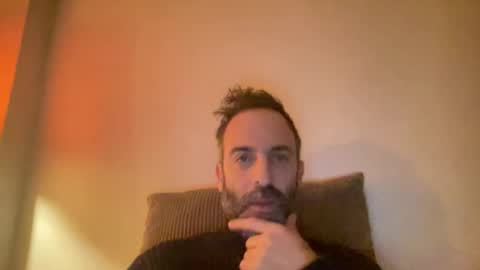 Snapshot of whiskylovexxx chatting on 11.26.25 WhiskyLove online show from 11.26.25