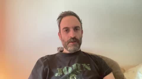 Snapshot of whiskylovexxx chatting on 12.14.25 WhiskyLove online show from 12.14.25