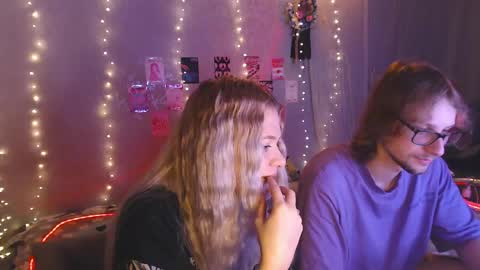 Melania and Mikey online show from 04.14.26