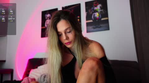 Kate  online show from 01.21.25