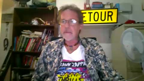 Snapshot of whiteboomer chatting on 04.24.26 whiteboomer online show from 04.24.26