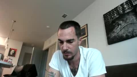 Snapshot of whitechocalate91 chatting on 11.21.25 just str8 stud nut 1000 online show from 11.21.25