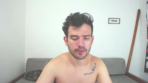 Snapshot of whitedylan9 chatting on 12.15.24 Dylan white online show from 12.15.24