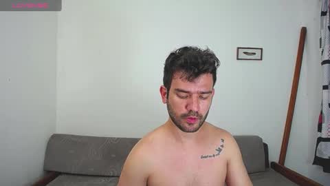 Snapshot of whitedylan9 chatting on 01.11.25 Dylan white online show from 01.11.25