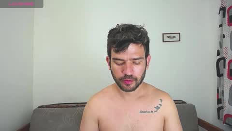 Snapshot of whitedylan9 chatting on 01.18.25 Dylan white online show from 01.18.25