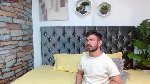 Snapshot of whitedylan9 chatting on 02.17.25 Dylan white online show from 02.17.25