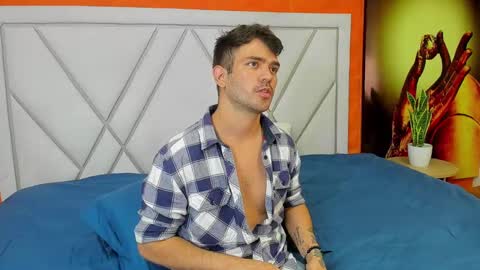 Snapshot of whitedylan9 chatting on 02.20.25 Dylan white online show from 02.20.25