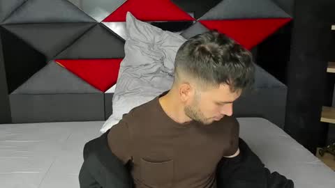 Snapshot of whitedylan9 chatting on 03.03.25 Dylan white online show from 03.03.25