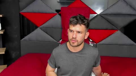 Snapshot of whitedylan9 chatting on 03.11.25 Dylan white online show from 03.11.25