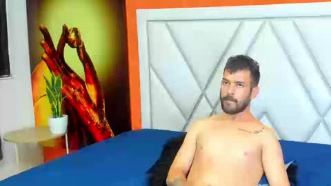 Snapshot of whitedylan9 chatting on 09.25.25 Dylan white online show from 09.25.25