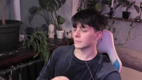 Gus online show from 12.13.24