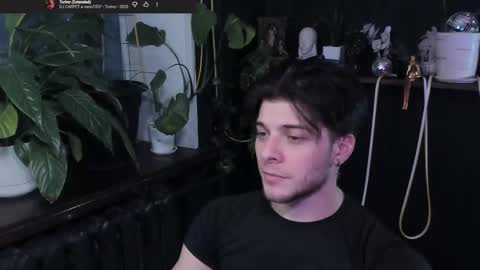 Gus online show from 12.22.25