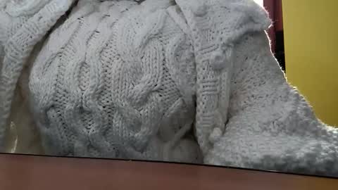 whitesweater online show from 10.20.25