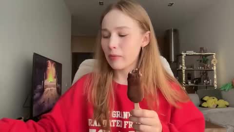 Alisa online show from 09.26.25