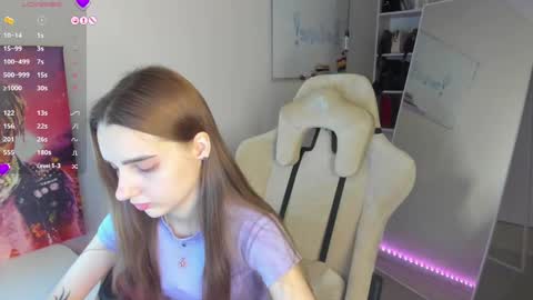 Snapshot of whole_eternity chatting on 01.01.25 Abby online show from 01.01.25