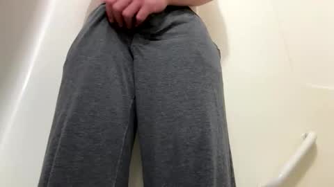 Snapshot of whosstin chatting on 10.31.25 whosstin online show from 10.31.25