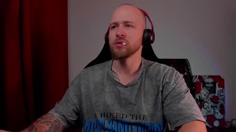 Snapshot of why_you_so_serious chatting on 01.15.25 VI online show from 01.15.25