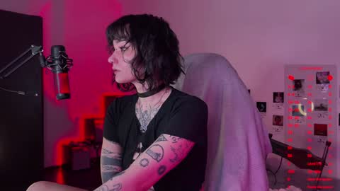 iggy iggz online show from 12.04.24