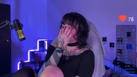 iggy iggz online show from 12.30.24