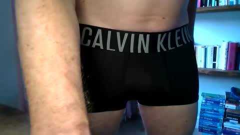 Snapshot of wibble34 chatting on 12.30.24 wibble34 online show from 12.30.24