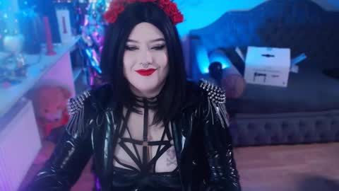 Snapshot of wickedxqueen chatting on 01.26.25 Laura online show from 01.26.25