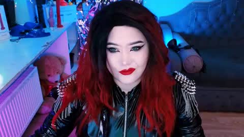 Snapshot of wickedxqueen chatting on 02.17.25 Laura online show from 02.17.25