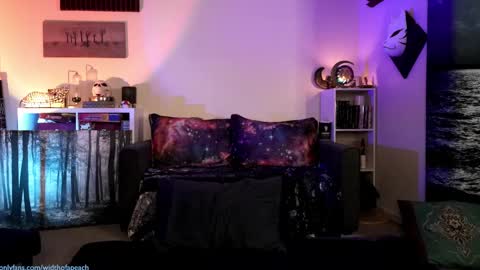 Gretchen  Jimmy online show from 02.13.25