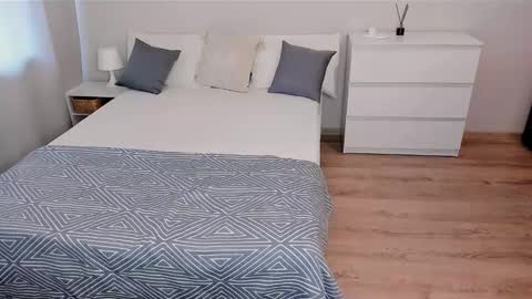 Snapshot of wifealone_x chatting on 03.05.25 Eva online show from 03.05.25