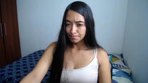 Ilauren online show from 05.12.26