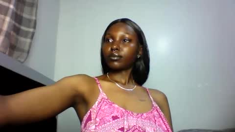 wiggly ashly online show from 12.18.25